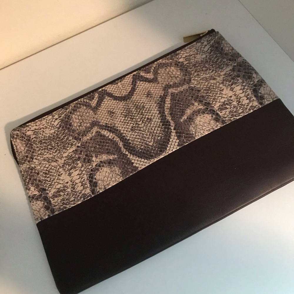 Celine maroon python clutch - Picture 4 of 7